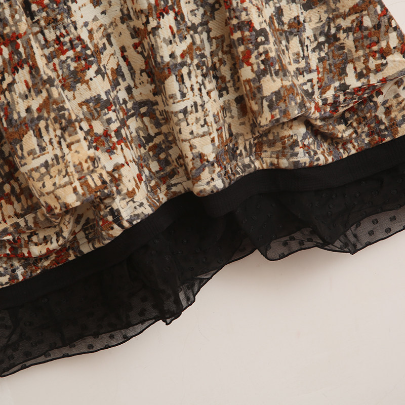 可喂奶秋季新款复古文艺风印花裙子女士百搭宽松显瘦长袖连衣裙,淘宝优惠券,粉丝福利购,淘宝优惠卷