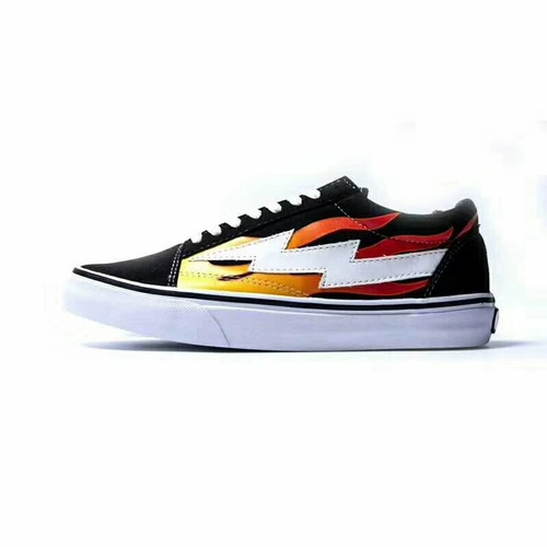 Месть x Storm Sweenge Storm Lightning Shoe Low Skateboard Shoes Мужские и женские спортивные тенденции Canvas