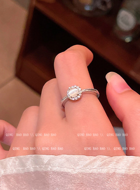 新中式闪钻猫眼石戒指2026女轻奢感小众设计精致白月光食指戒指环