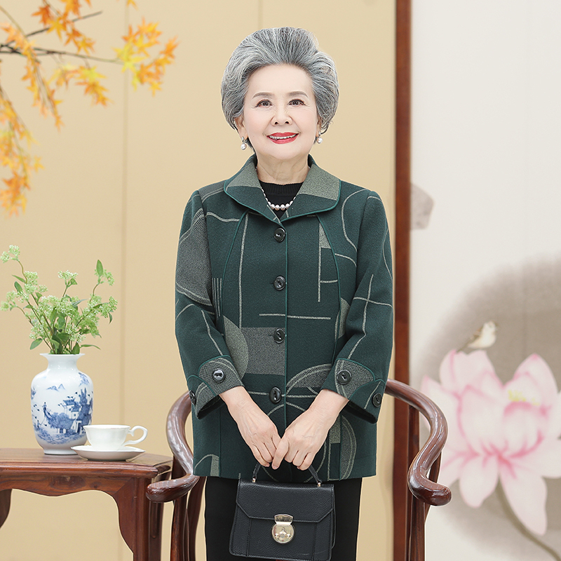 2024新款中老年人春装外套女奶奶风衣妈妈姥姥春秋装70岁老人衣服-图2