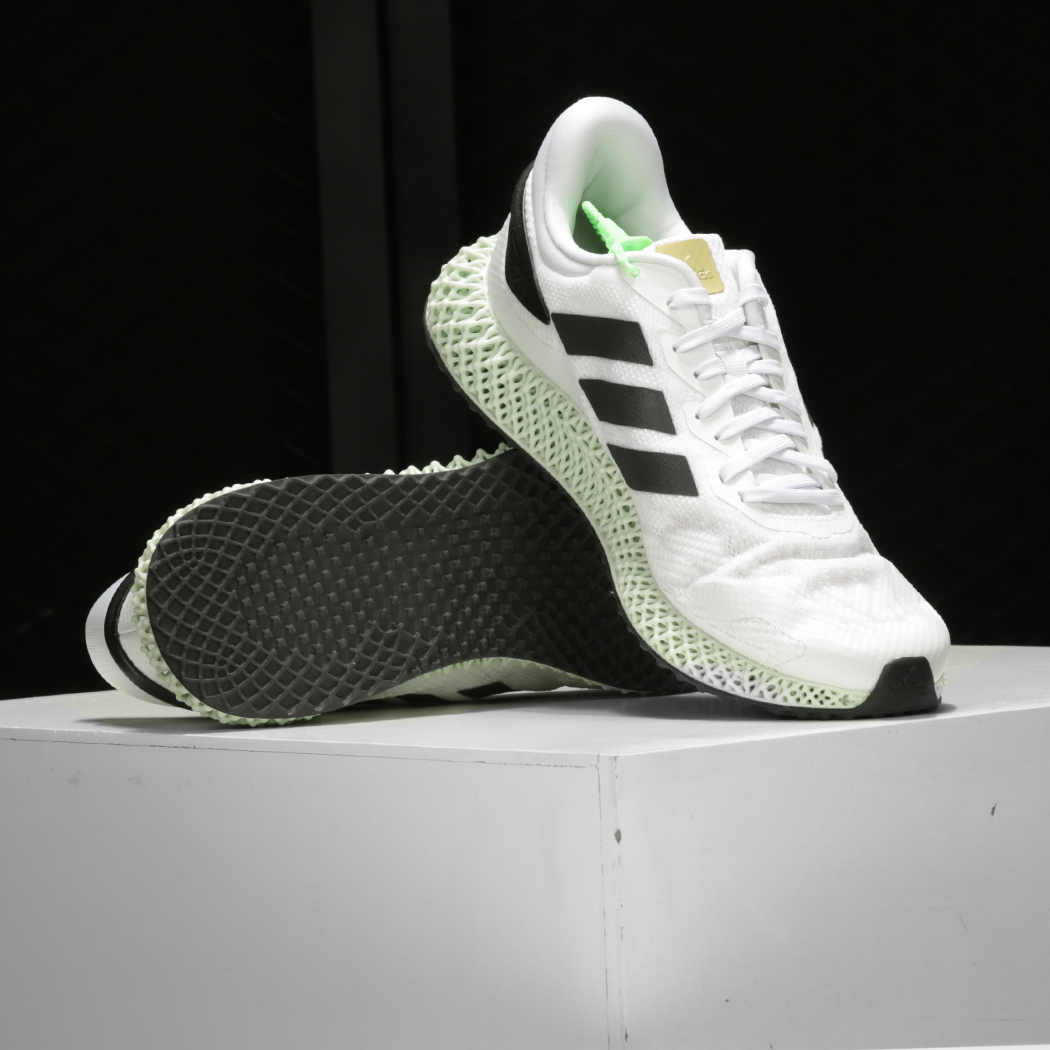 Adidas/阿迪达斯正品新款4D Run 1.0打印科技轻便跑步鞋EG6264-图0