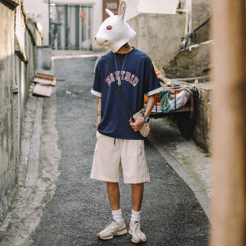 兔先森夏季美式复古侧边条纹撞色运动短裤男休闲百搭直筒五分卫裤 - 图3