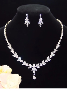 新款简约时尚锆石项链耳环套装新娘婚纱礼服影楼晚礼服旅拍配饰品