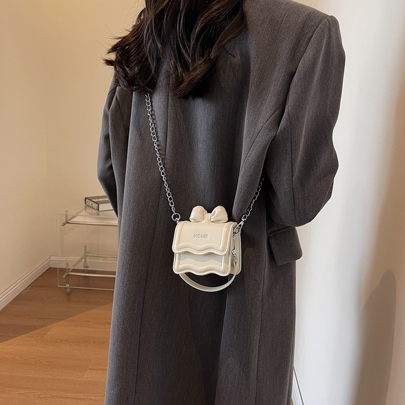 儿童包包2024新款网红洋气女童宝宝小方包时尚女孩外出配饰小挎包,淘宝优惠券,粉丝福利购,淘宝优惠卷