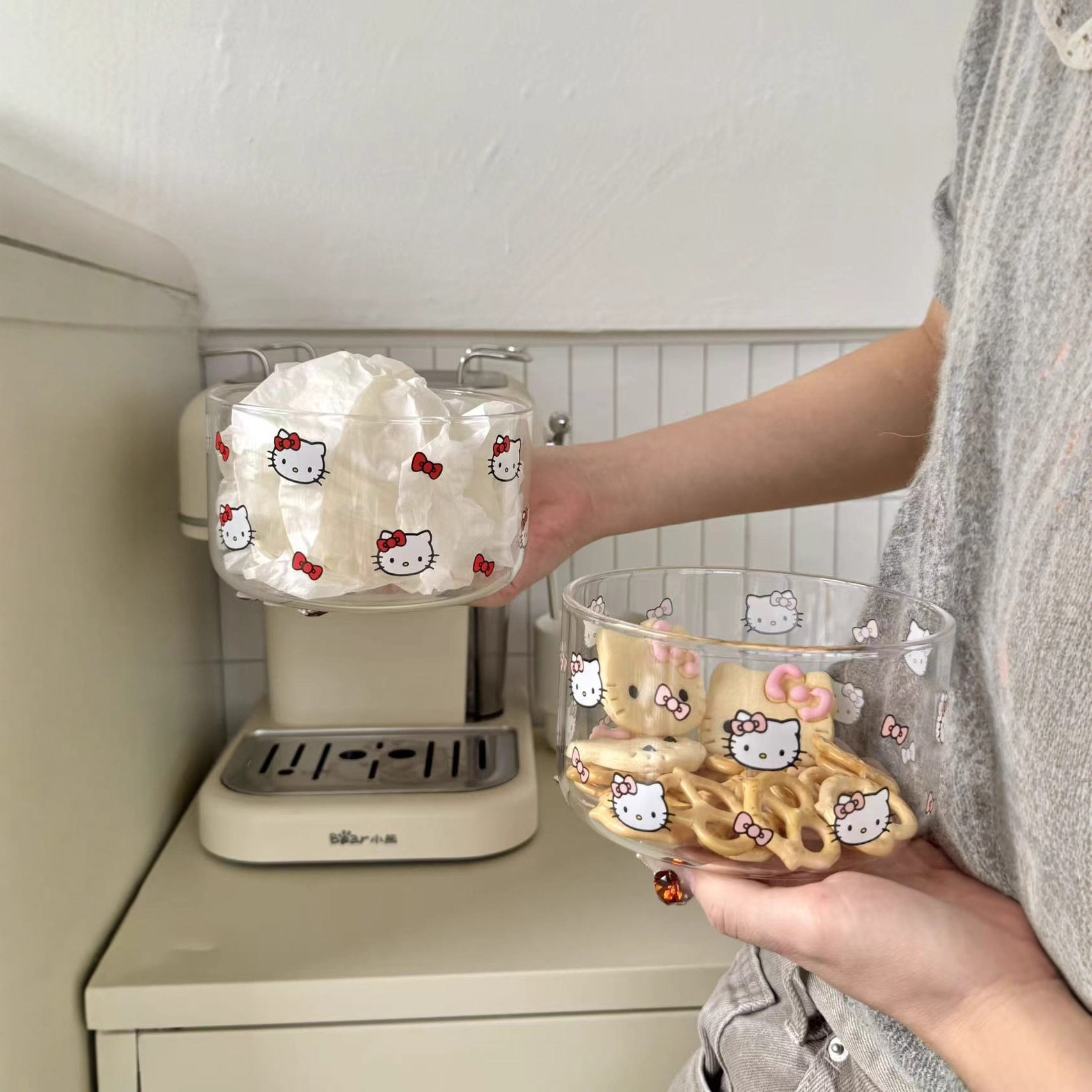 可爱卡通KT猫玻璃碗韩式ins沙拉碗耐高温汤碗可微波炉加热米饭碗