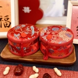 Новый стиль ранний благородный ребенок переехал, чтобы переехать недавно созданное декоративное украшение свадебных принадлежностей Обручать застенчивание.