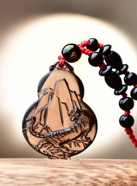 淘运开阁虎保泰吉贵宏吊坠2026马年属猪的吉祥佩戴物生肖猪项链