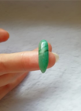 南阳翡翠精雕挂件事业有成独山玉