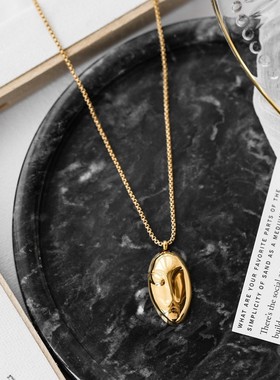 简约细款椭圆镀金耶稣项链男