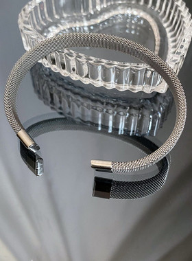 复古高级感弹簧手镯开口小众