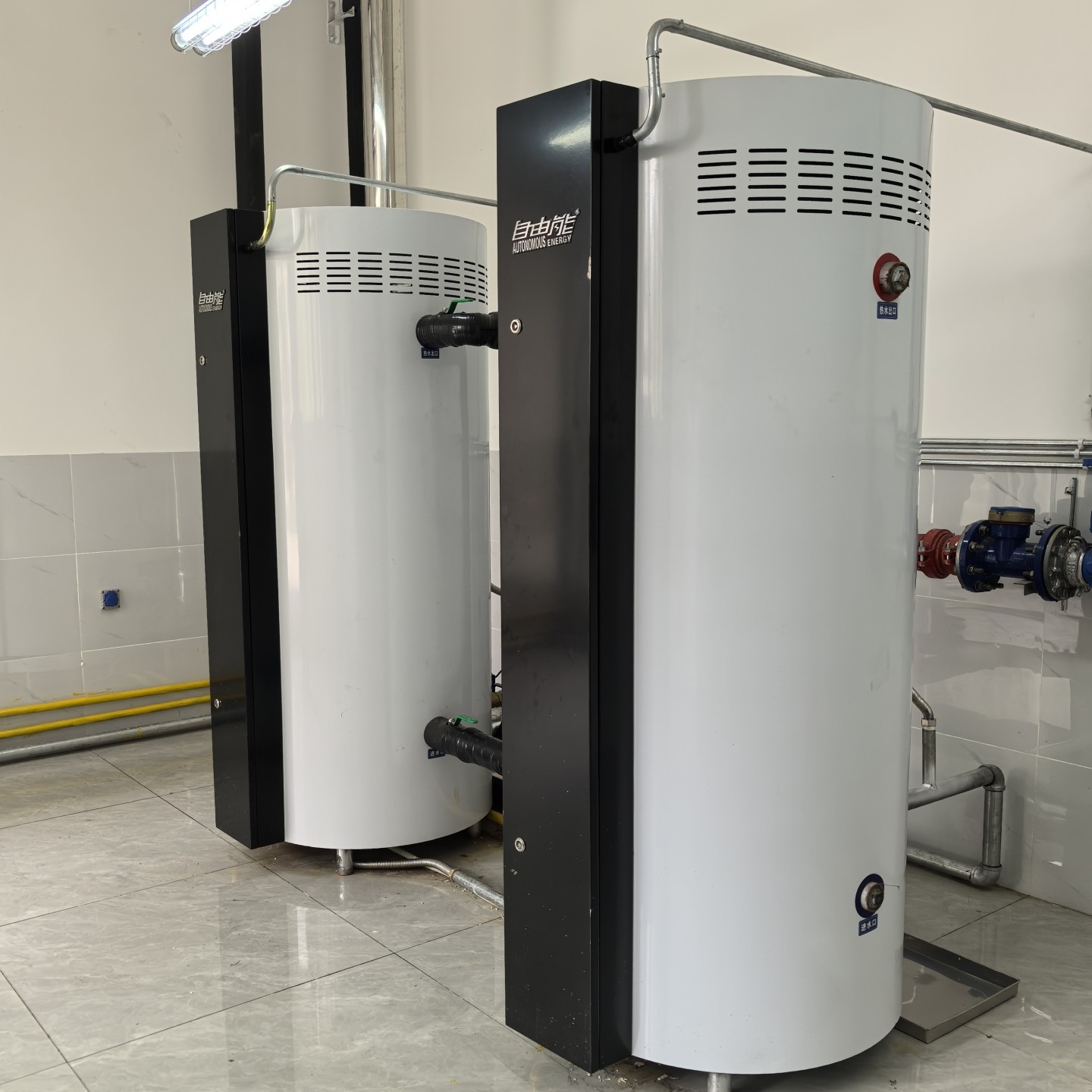 户外型商用低氮冷凝容积式燃气热水炉99KW全预混燃气热水器大容量,淘宝优惠券,粉丝福利购,淘宝优惠卷