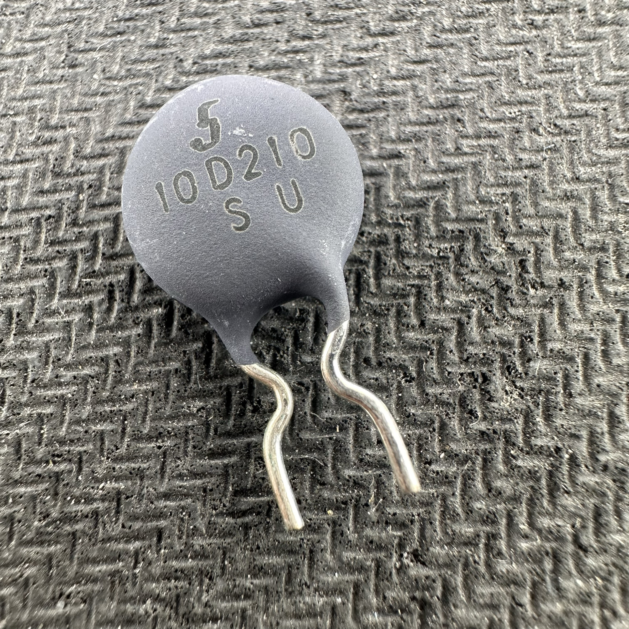 SEMITEC 10D210热敏电阻10D210A 100210 10D2-10 10欧姆NTC 10R - 图2