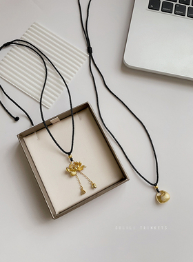 荷花福袋黑绳复古毛衣链