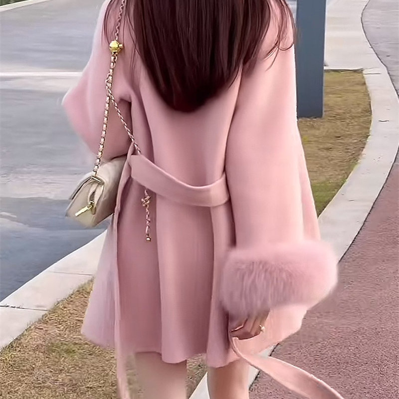 抖音网红爆款女神范高级冬季毛呢粉色系带收腰毛毛袖百搭大衣外套,淘宝优惠券,粉丝福利购,淘宝优惠卷