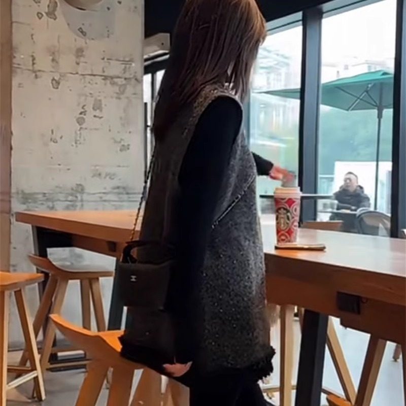 法式简约小香风气质减龄洋气韩版早春新款两件套打底衫搭配马甲裙,淘宝优惠券,粉丝福利购,淘宝优惠卷