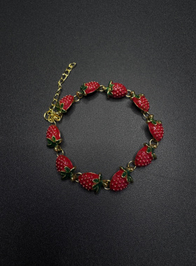 New Vintage 古著 莓烦恼！超可爱滴油仿真草莓串串手链P53008