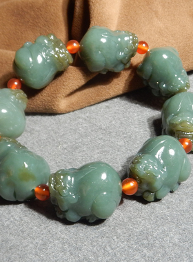 精品方言和田玉珍藏新疆且末料蓝色基调带糖俏雕貔貅豪华手串X3