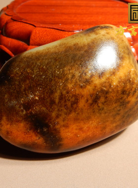 方言和田玉新疆玉龙河老熟栗子黄沁皮白玉籽料原石玩料把件摆件A1