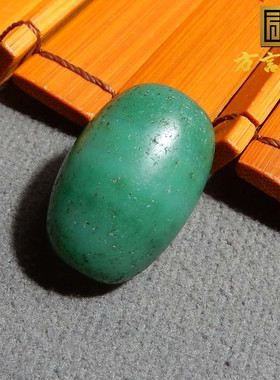 方言和田玉推荐特色细腻温润绿色包浆绿色玛瑙DIY配饰吊坠挂件s10