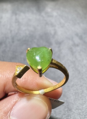 方言和田玉老坑俄罗斯阳绿碧玉无黑点银镶心形锆石素银活口戒指S6