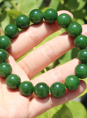 和田玉俄料无黑点阳绿色碧玉手串