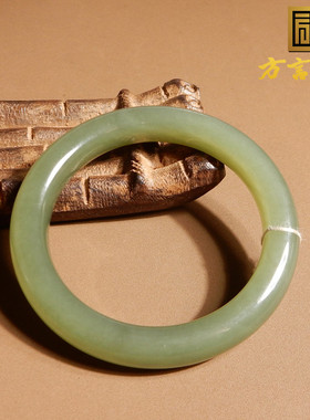 青海老料冰底湖水绿内径56mm手镯