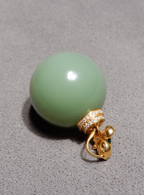 方言品牌和田玉精品俄料无结构猫眼碧玉18k金卡20mm大珠子吊坠h2