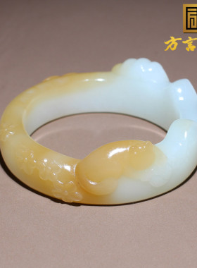 刷屏了和田玉新疆且末料细腻黄金糖无结构羊脂白玉52mm猫咪手镯O8