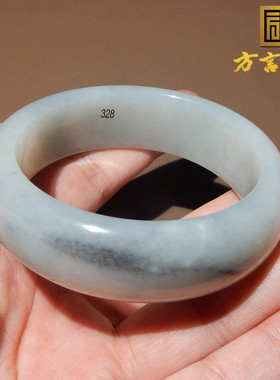 新疆和田玉籽料油润细腻手镯子