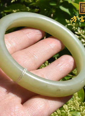 方言若羌黄口贵妃镯卡59mm手镯