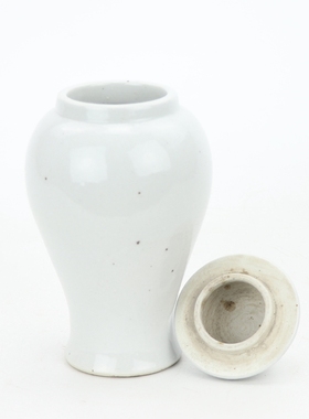 景德镇仿古风白色小花瓶装饰品