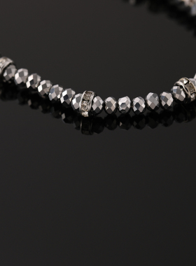 【UR CHOICE】GENUINE●澳洲MMO小众奢银灰水晶通勤风银色手链