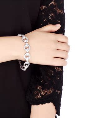 URCHOICE水晶闪亮婉约手链