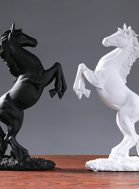 创意招财马到成功树脂摆件