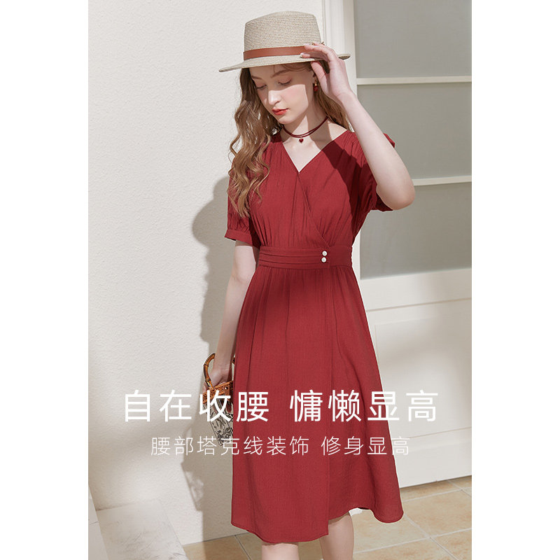 红色女v领中长款kbne2023连衣裙 kbne服饰连衣裙