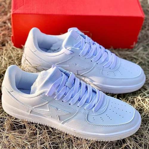 特步经典空军一号小白鞋 防滑耐磨 男女同款情侣低帮运动休闲板鞋 - 图2