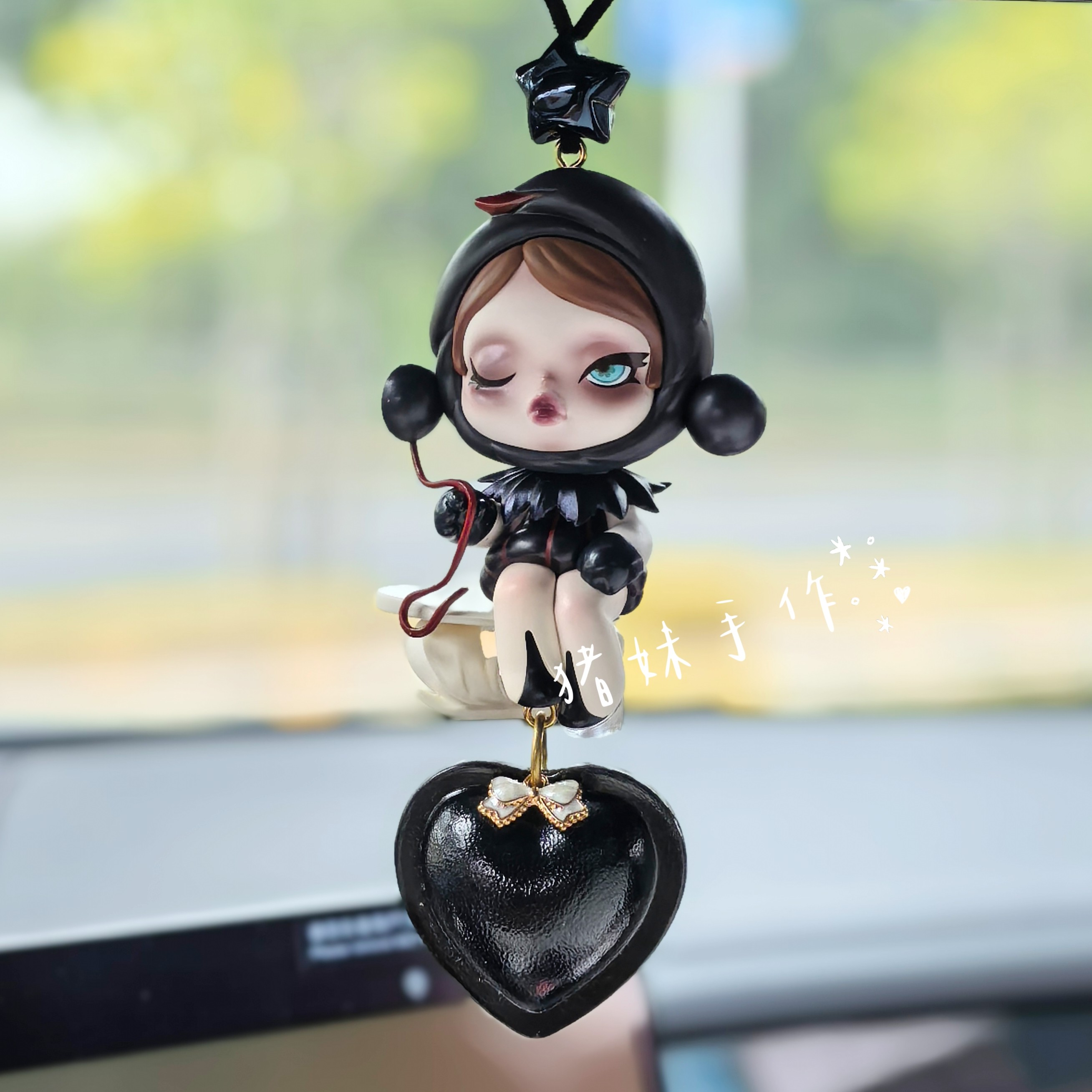 底娃保正.SP车载挂件个性潮玩手作挂件女生车饰品 个性礼品送闺蜜