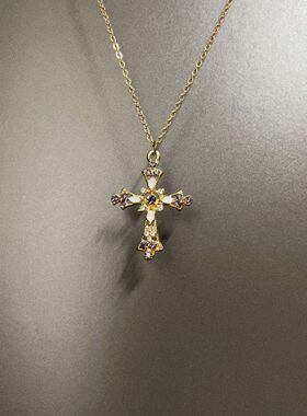 Vintage古着 Golden petal cross项链中古金色十字架长款锁骨链