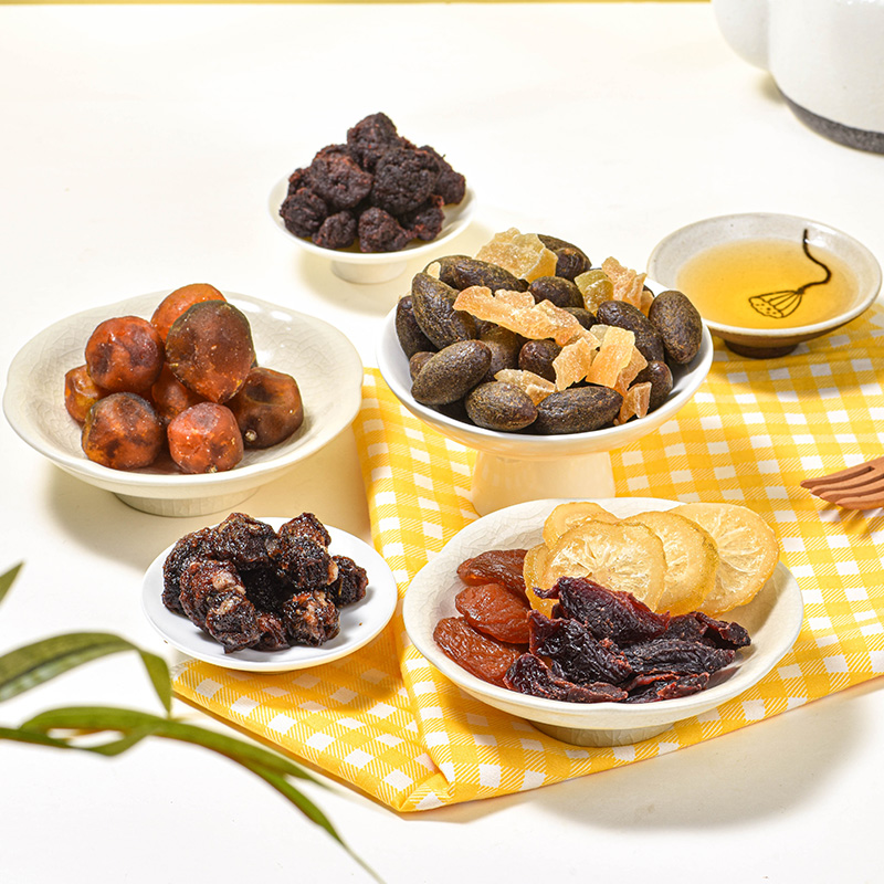 Quanlitang 258g canned red apricot and black brin canned candied fruits and dried fruits fresh homemade sweet and sour office snacks