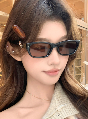 GM新款韩版复古方框墨镜女