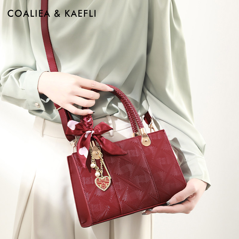 香港代购婚包女红色新娘结婚包喜婆婆婚宴包礼物妈妈款通勤斜挎包,淘宝优惠券,粉丝福利购,淘宝优惠卷