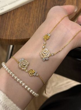 S925纯银小众轻奢双生玫瑰花造型饰品套装组手链项链戒指女高级感