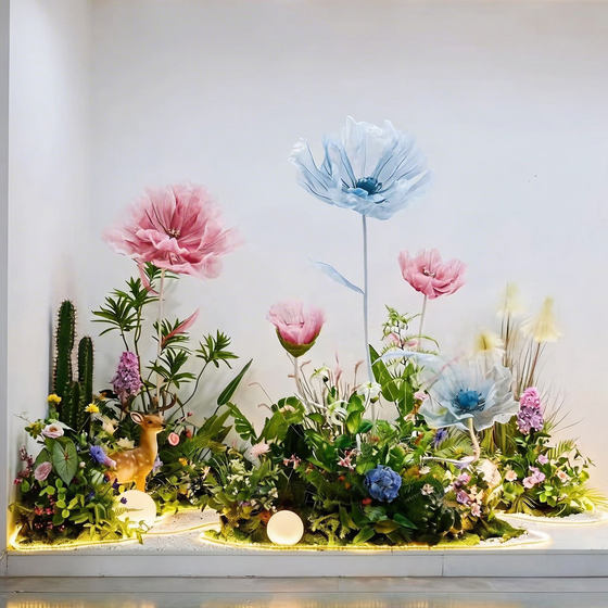A complete set of simulated green plants and landscaping for forest display windows