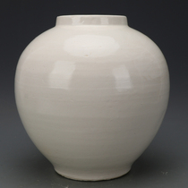 Tang Dynasty Xing Kiln White Glazed Chicken Hearts Jar Antique Ancient Play Antique Porcelain Flower Inserts Pendulum Pieces Retro Folk Decorative Pendulum Pieces