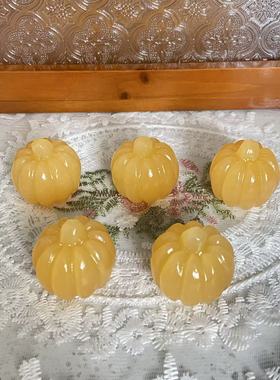 天然方解石黄方解小南瓜雕刻件水晶原石桌面摆件圣诞节装饰摆件