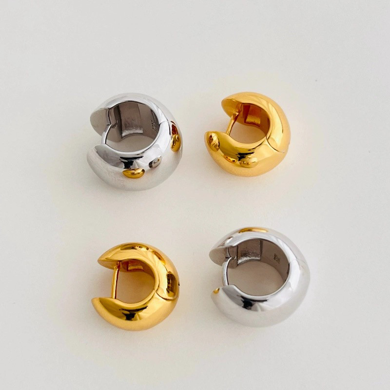 小众设计师通体S925纯银镀铑金光面耳环简约百搭时尚轻奢小众耳环,淘宝优惠券,粉丝福利购,淘宝优惠卷