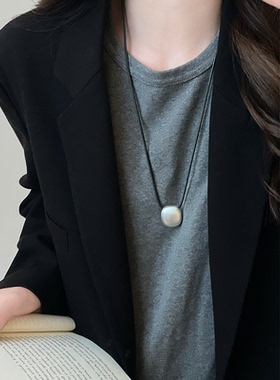 拉丝磨砂方形黑绳项链女韩系抽拉式长款毛衣链气质百搭卫衣链配饰