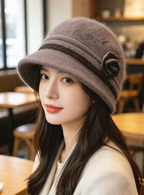时尚兔毛绒鸭舌保暖帽子女冬天妈妈防寒毛线渔夫帽中老年奶奶盆帽