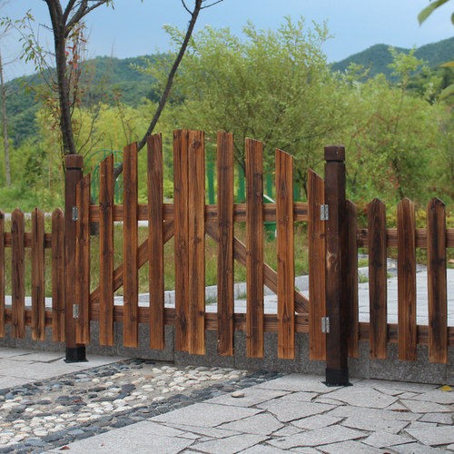 定制花园木门碳化防腐木栅栏围栏门户外庭院围墙院子篱笆护栏木门 - 图1