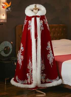 出租赁秀禾披风斗篷结婚冬季披肩婚礼新娘敬酒服外披加厚毛领连帽